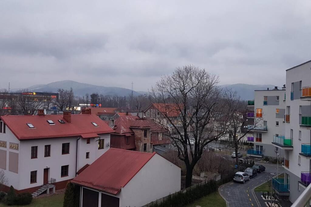 Komfortowy Nowoczesny Apartament Kustronia Z Garazem Balkonem Wanna Bielsko-Biala Exterior photo