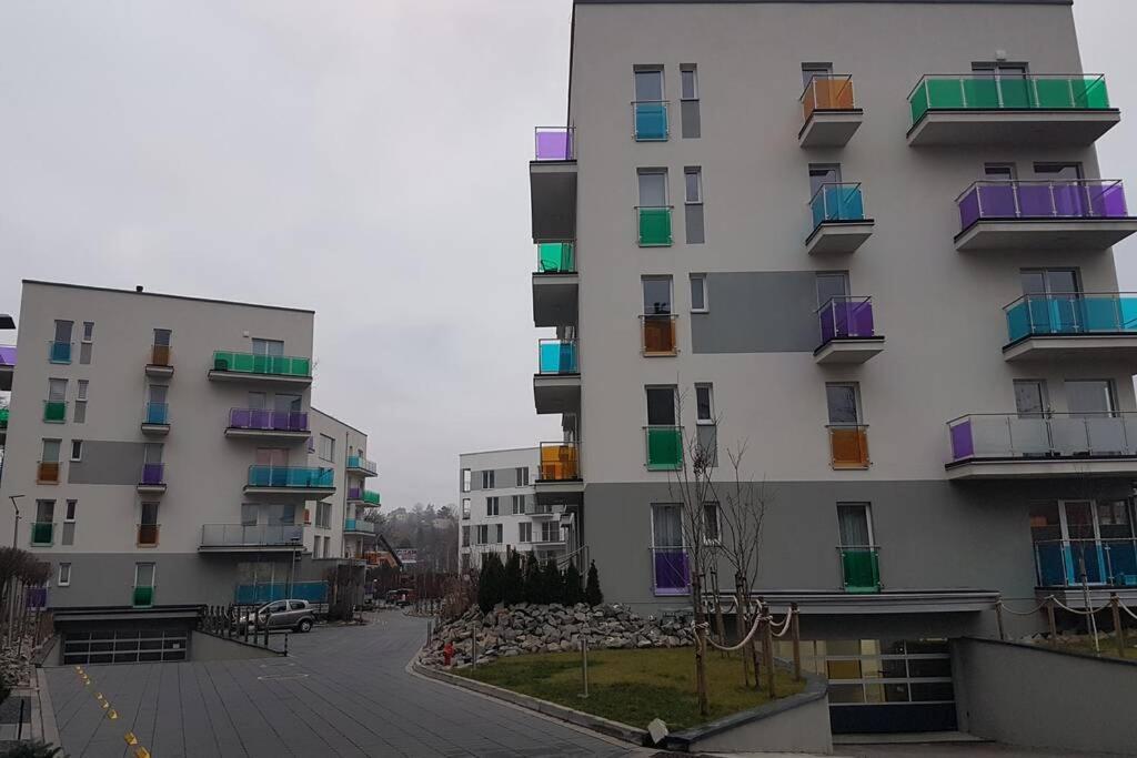 Komfortowy Nowoczesny Apartament Kustronia Z Garazem Balkonem Wanna Bielsko-Biala Exterior photo